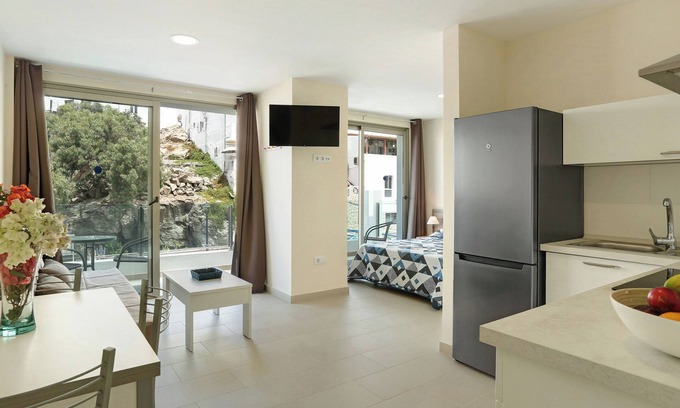 Playa de Mogan Apartamento | Apartamento "Albamar 1D" con vistas a la montaña, Wi-Fi, aire acondicionado y balcón