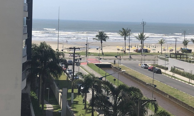 Vila Clais Apartamento | Apartment almost foot in the sand