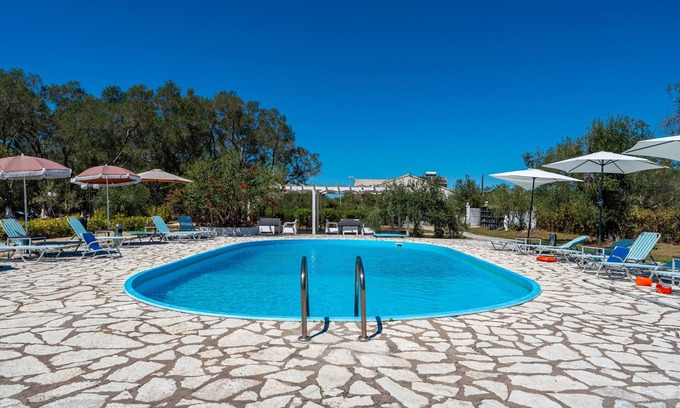 Molos Apartamento | Apartamento 'Alykes Family Resort Double Room 1' con Balcón, Wi-Fi y Aire Acondicionado