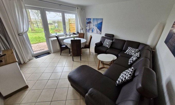 Lemkendorf Apartamento | Apartment Am Dorfteich EG