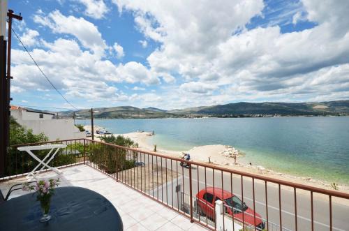 Arbanija Apartamento | Apartment Andja