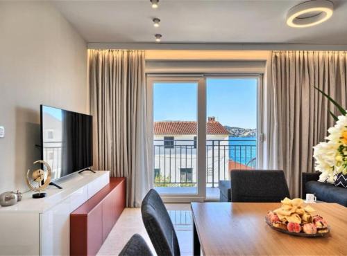 Seget Donji Apartamento | Apartment Aniva - 50 m from the sea