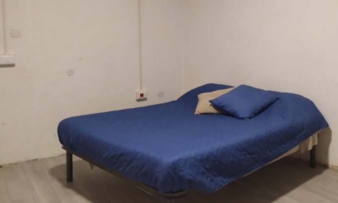 Pergine Valsugana Apartamento | Apartamento 'Antica Casa Montengian' con vistas a la montaña y balcón