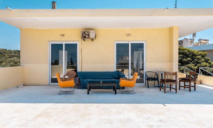 Fanai Apartamento | Apartamento 'Anthi 1 Para 3 Personas' con terraza compartida, jardín y aire acondicionado