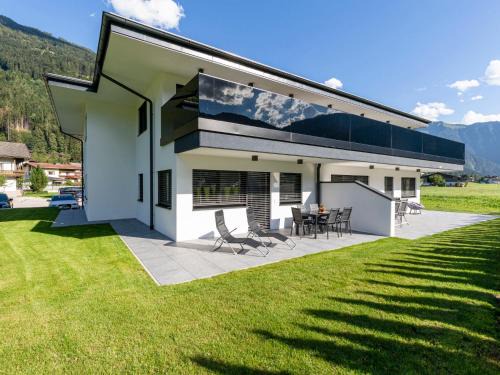 Ramsau im Zillertal Apartamento | Apartment Apart Jasmin by Interhome
