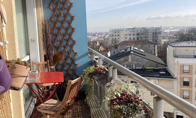 Joinville-le-Pont Apartamento | Apartment 'Appartement Joinville Le Pont' with Balcony and Wi-Fi