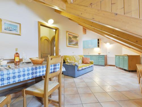Fontanazzo Apartamento | Apartment Ardoney-2 by Interhome