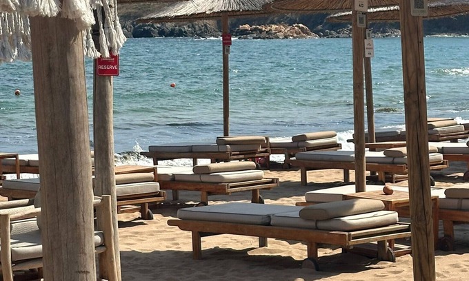 Chernomorets Apartamento | Apartment 'Atia Bulgaria' with Sea View, Wi-Fi and Air Conditioning