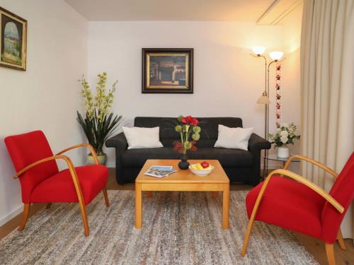 Davos-Platz Apartamento | Apartment Attika Wohnung Allod Park Haus C 807 by Interhome