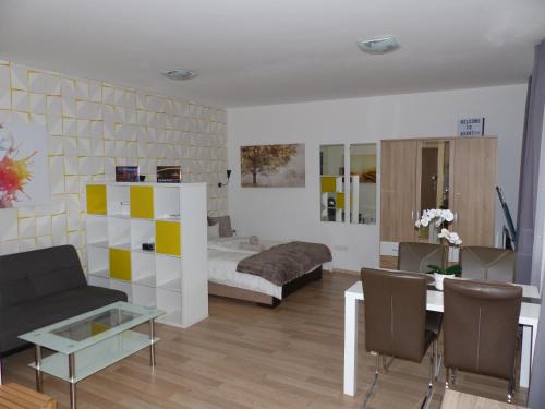 Corvin negyed Apartamento | Apartment Avanti Budapest
