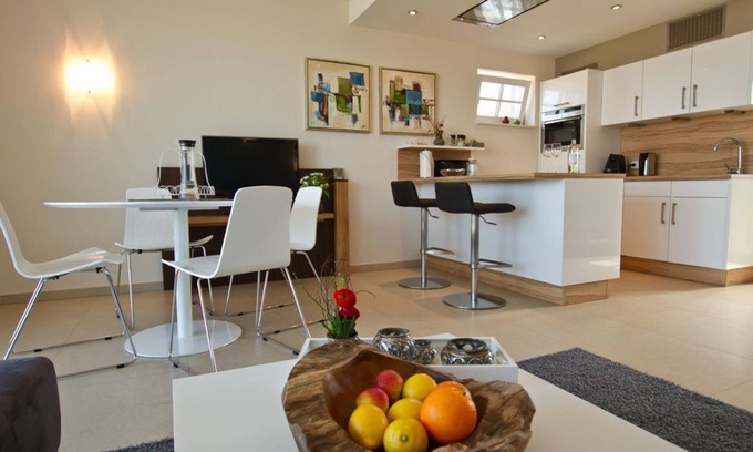 Oberbillig Apartamento | Neptuno y Baco - Mansión Römerberg