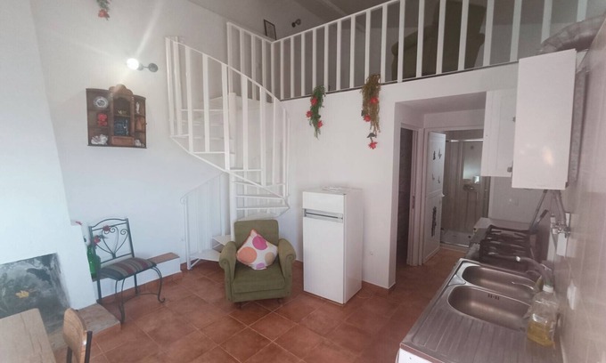 Idanha-a-Nova Apartamento | Apartment 'Barnhouse' with Shared Garden and Air Conditioning