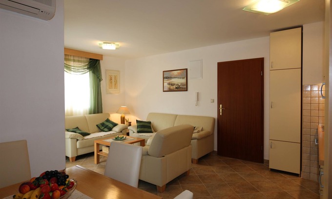 Klimno Apartamento | Apartamento Bensak (10036-A1) - Klimno - isla Krk