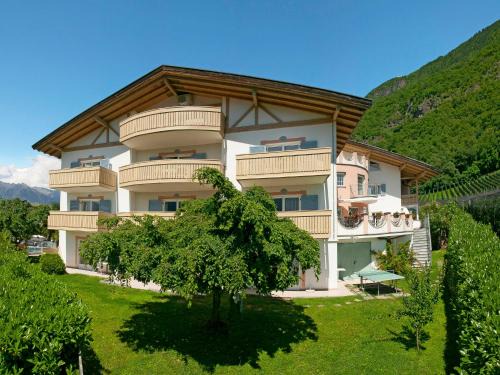 Postal Apartamento | Apartment Bellavista by Interhome