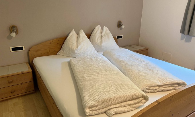 San Giacomo Apartamento | Apartamento 'Bergkristall 2' con vistas a la montaña, jardín compartido y Wi-Fi