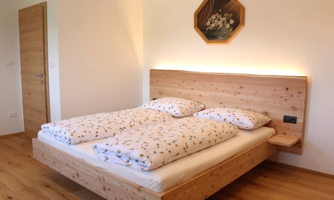 Collalbo Apartamento | Apartamento 'Bergwiese' con vistas a la montaña, jardín compartido y Wi-Fi