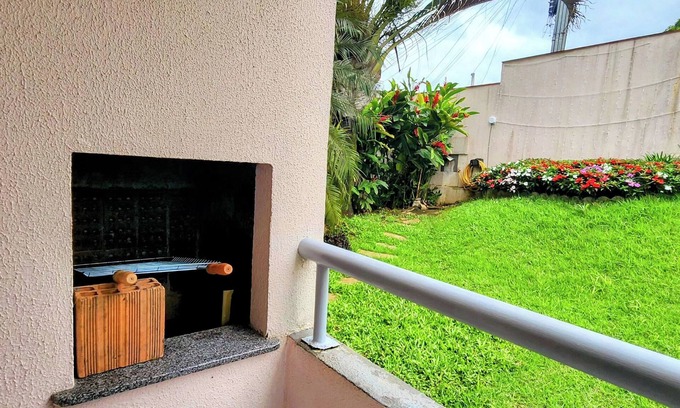 Distrito Industrial Apartamento | Apartment in Joinville with 2 bedrooms and 3 beds, comfortable for 6 guests.