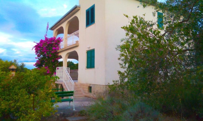 Necujam Apartamento | Apartment Bura