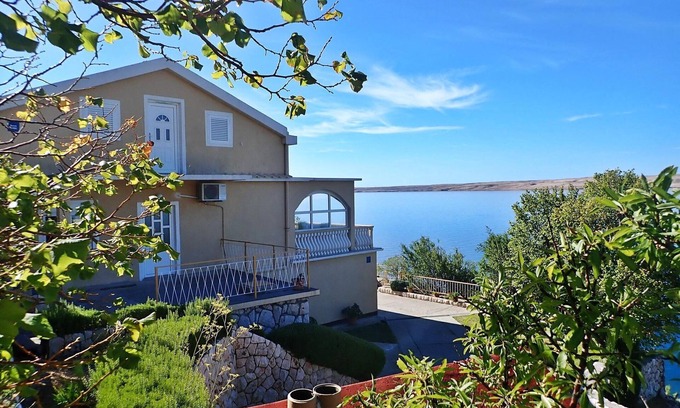 Baric Draga Apartamento | Apartamento en Velebit cerca de Paklenica
