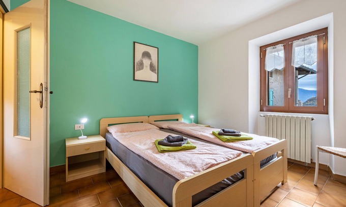 Vesio Apartamento | Apartamento 'Casa Luisa' con vistas a la montaña, jardín compartido y Wi-Fi