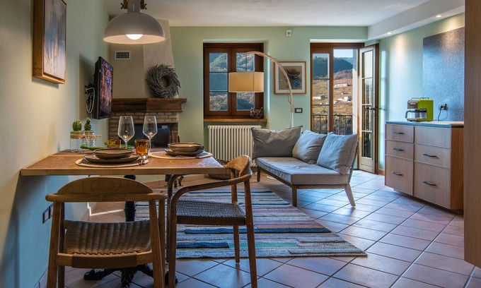 Vesio Apartamento | Apartment 'Casa San Francesco Apt 1' with Mountain View, Private Terrace and Wi-Fi