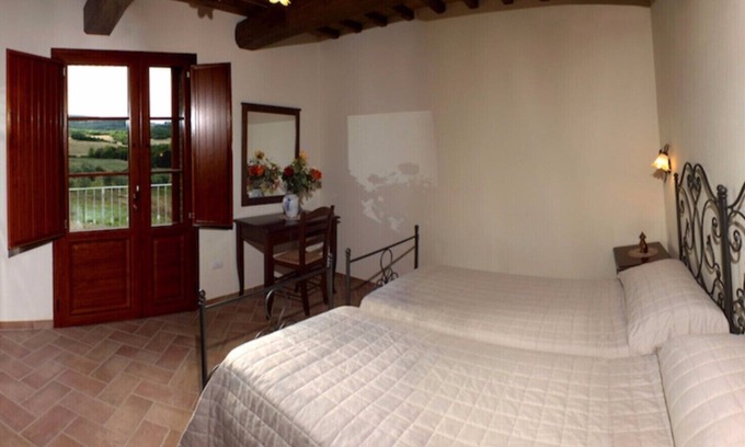 Lajatico Apartamento | Apartamento Camelia 4 + 4