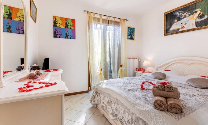 Bussolengo Apartamento | Apartamento 'Casa Lilly' con jardín privado, Wi-Fi y aire acondicionado