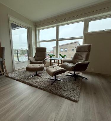 Storslett Apartamento | Apartment centrally located on Storslett!