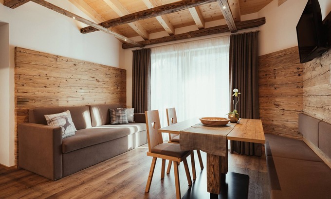 San Genesio Apartamento | Apartamento "Chalet La Flüta Viola" con vistas a la montaña, balcón y Wi-Fi