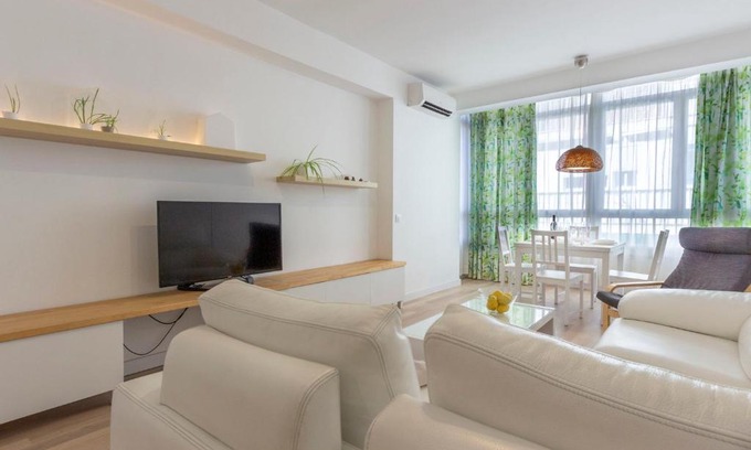 Prosperidad Apartamento | Apartment Chamartin-Ciudad Ramos Carrion by Interhome
