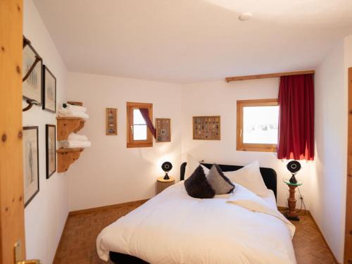 Surlej Apartamento | Apartment Chesa Cresta by Interhome