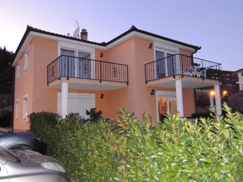 Opric Apartamento | Apartment Cindy