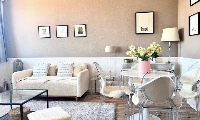 Dailly Apartamento | Apartment Close to NATO