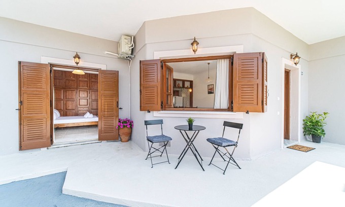 Lefkimmi Apartamento | Apartamento 'Corfu' con jardín compartido, Wi-Fi y aire acondicionado