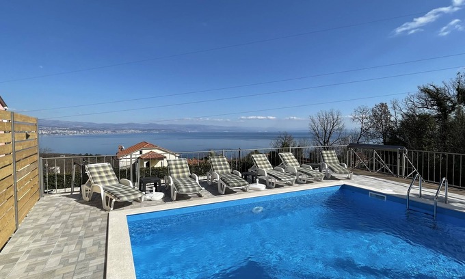 Opatija Casa | Apartment Croatia with private pool
