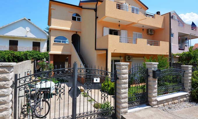 Radovici Apartamento | Apartment DaMa