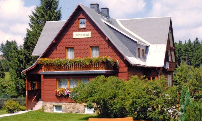 Hermsdorf-Erzgebirge Apartamento | Apartamento ERZ 1102 - Apartamento en el ático - Hermsdorf / Erzgeb. ERZ 1102