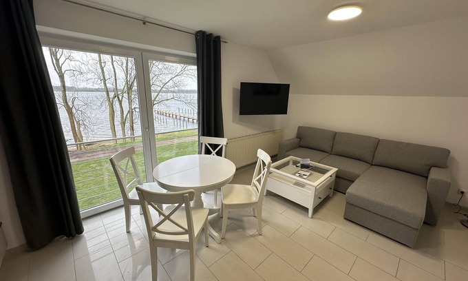 Ekenis Apartamento | Apartment 20 in the apartment house Schleiblick with direct Schleiblick view 1st floor