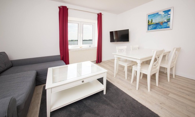 Sieseby Apartamento | Apartment 3 in the Schleiblick apartment house with a direct view of the Schlei on the ground floor