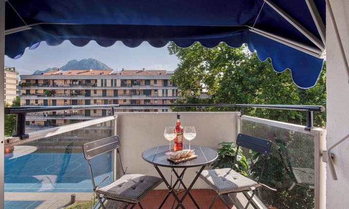 Lecco Apartamento | Apartamento 'Design Home' con balcón y Wi-Fi