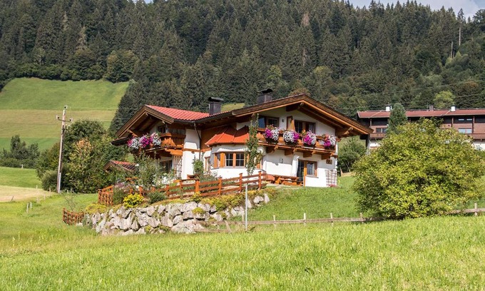 Hopfgarten im Brixental Apartamento | Apartment Doll