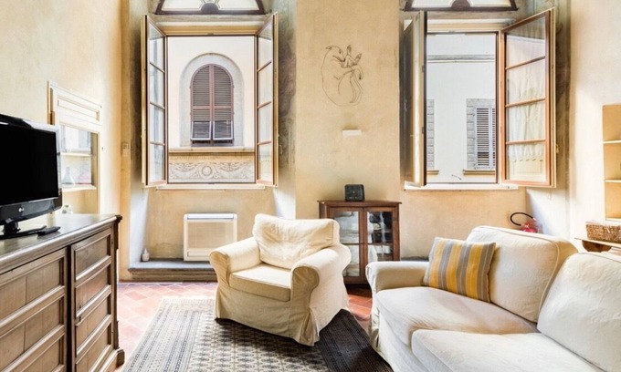 Duomo Apartamento | Histórico apartamento tipo loft arquitectónico