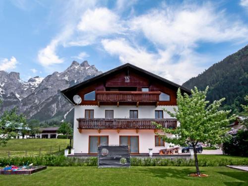 Werfenweng Apartamento | Apartment Edelweiss-1 by Interhome