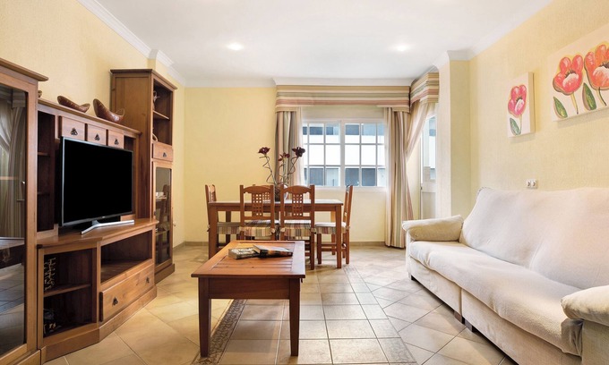 Barbate Apartamento | Apartamento "El Tajo" con vistas al mar, terraza privada y Wi-Fi