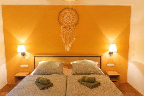 Watterbach Apartamento | Apartment "Erde" im Ferienhaus am Waldbach