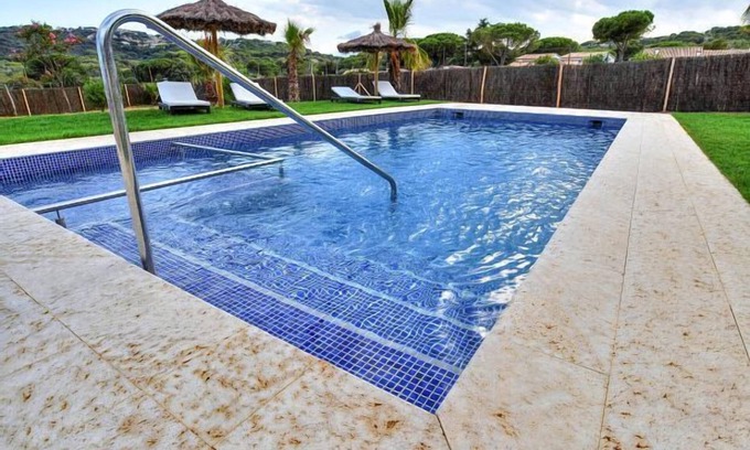 Castell-Platja d'Aro Cabaña | Apartamento La Pallisa dentro de la Masia Cal Ros para 7 personas