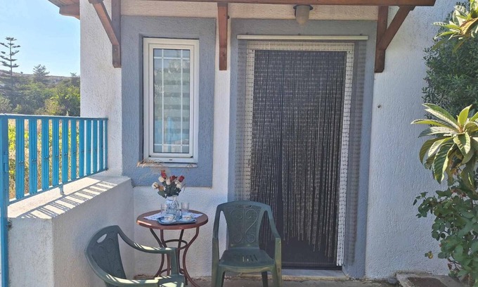 Mochos Apartamento | Apartment 'Eve's House' with Mountain View, Wi-Fi and Air Conditioning