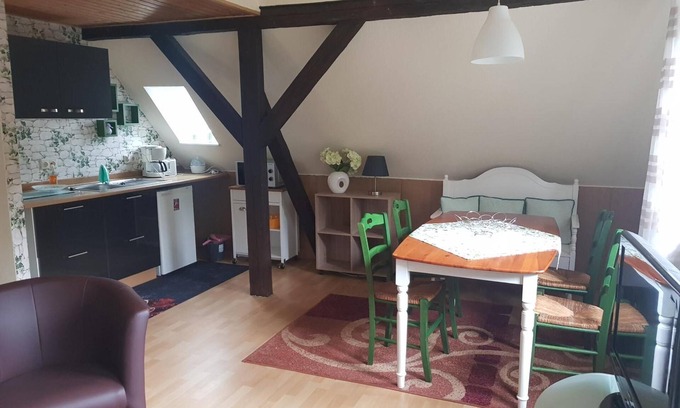 Annenwalde Apartamento | Apartment 'Für Monteure' with Wi-Fi