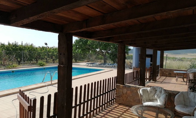 Caravaca de la Cruz Apartamento | Apartamento 'Fraskito 2' con vistas a la montaña, Wi-Fi y aire acondicionado