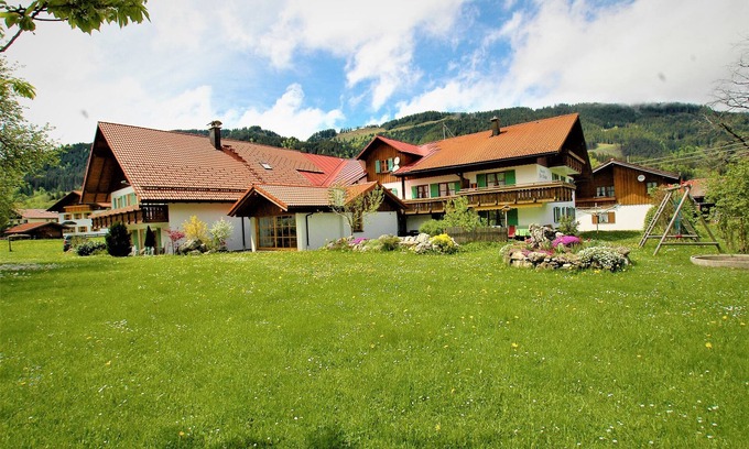 Unterjoch Apartamento | Apartamento 'Ferienhof 'beim Wendlar'' con vistas a la montaña, jardín privado y Wi-Fi